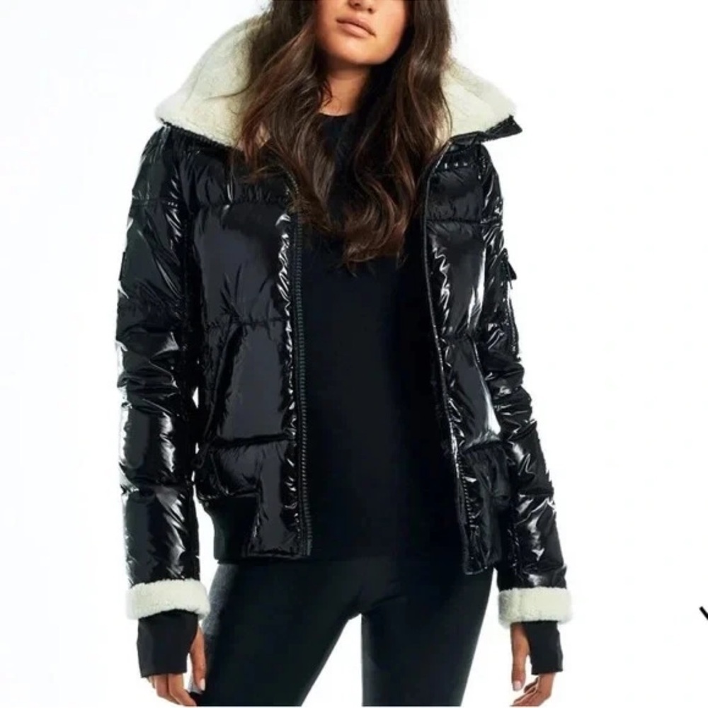 New SAM. Nikki Quilted Down Puffer Lamb Shearling Trim Glossy Black Coat Size S
